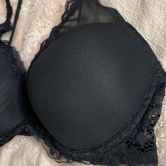 Thalia Sodi | Dainty Black Lace Bra - Picture 3 of 6